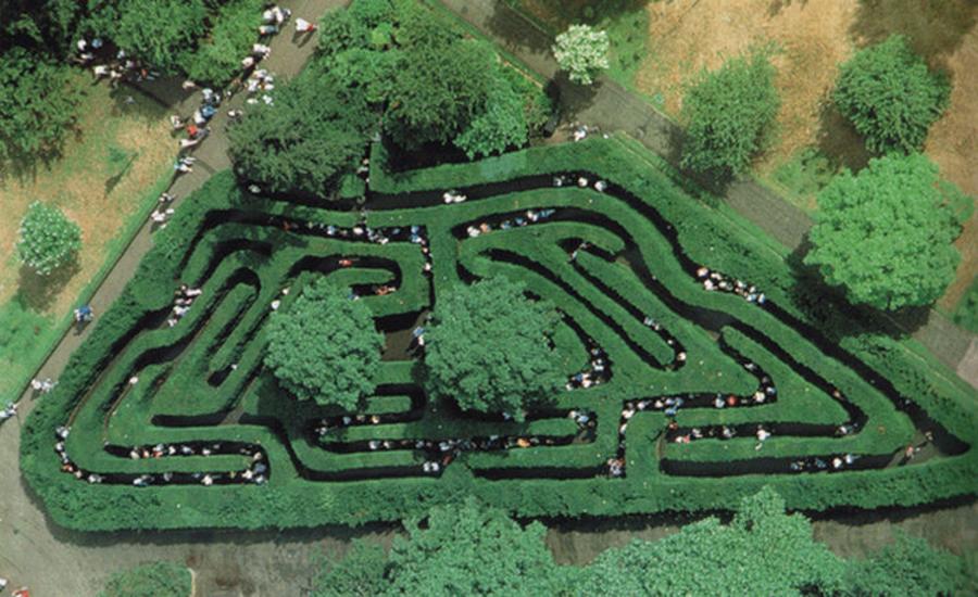 hampton_court_maze.jpg