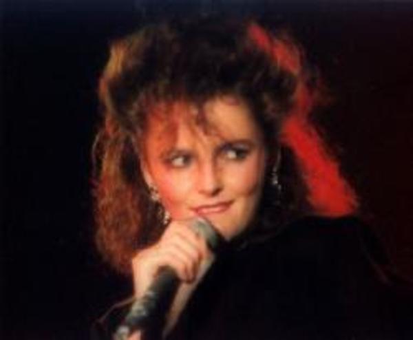 clare_grogan1.jpg